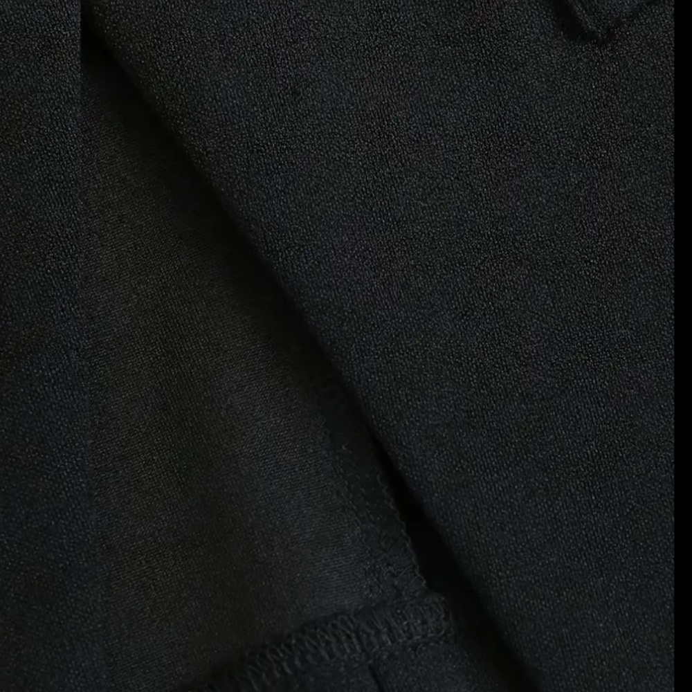 Elegant Black Vest with Gold Buttons - Picture 3 of 4